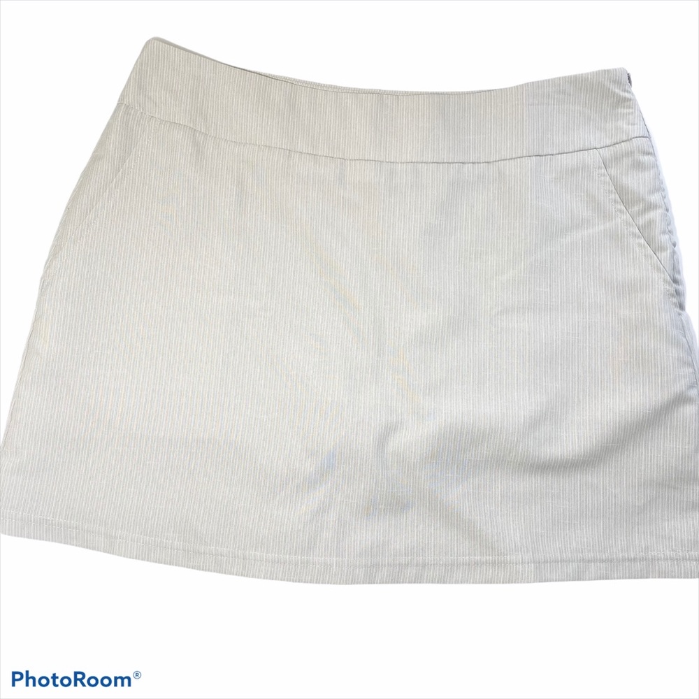 NWT Purnell beige stripe quick dry UPF skort